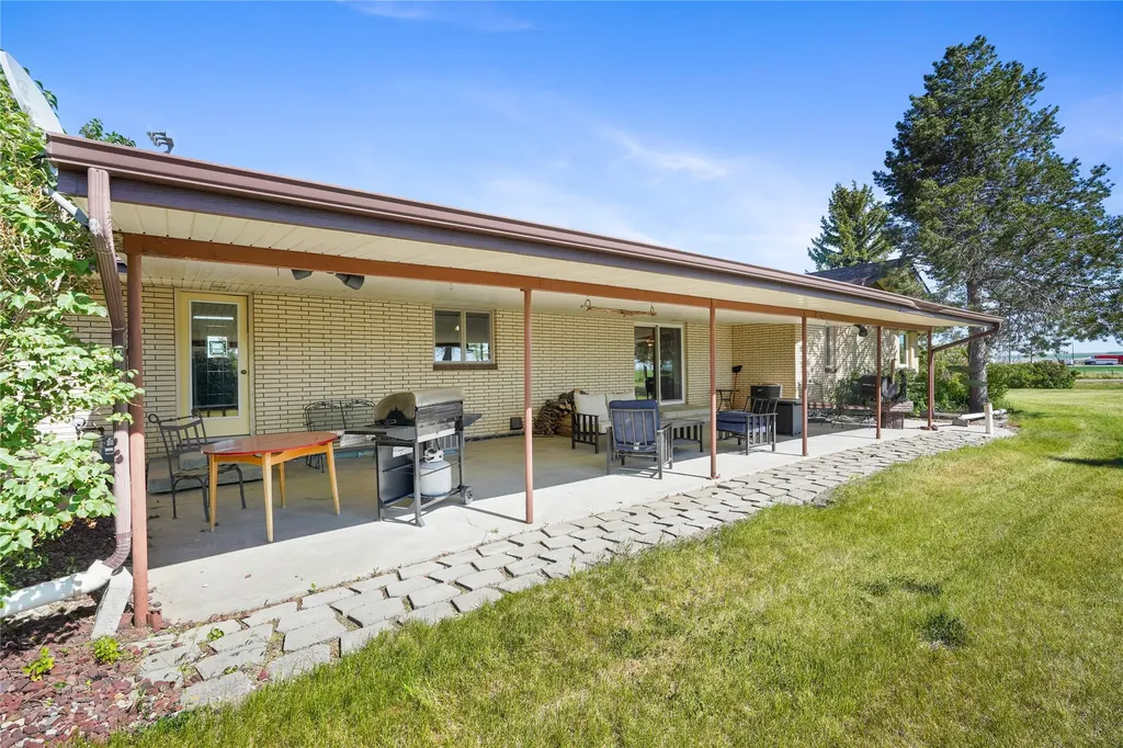 71 Prairie Park Lane Conrad MT 59425