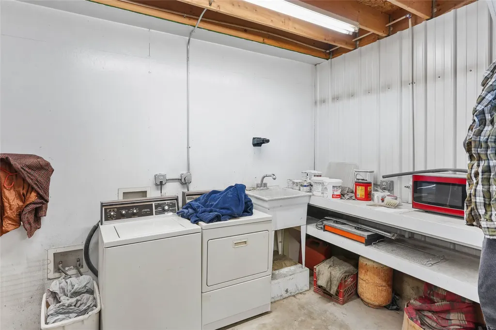 71 Prairie Park Lane Conrad MT 59425