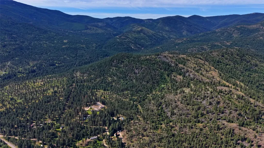 Nhn Tract 2 & Tract 3 Plains MT 59859