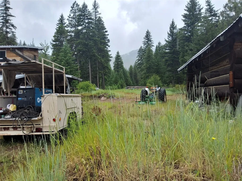 1491 Verde Creek Road Superior MT 59872