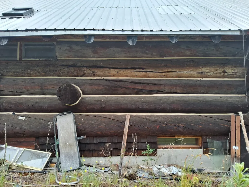 1491 Verde Creek Road Superior MT 59872