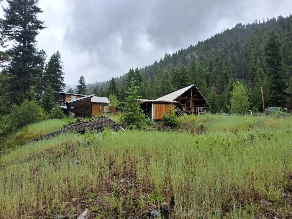 1491 Verde Creek Road Superior MT 59872