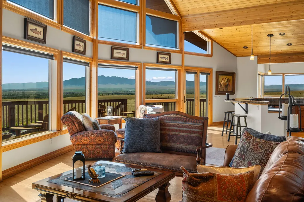 77 Valley View Drive Twin Bridges MT 59754