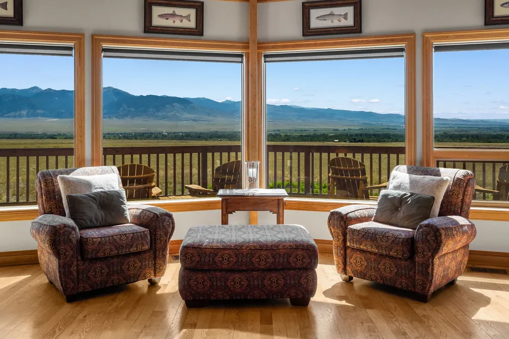 77 Valley View Drive Twin Bridges MT 59754
