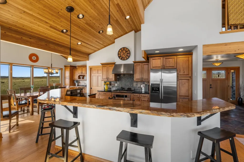 77 Valley View Drive Twin Bridges MT 59754