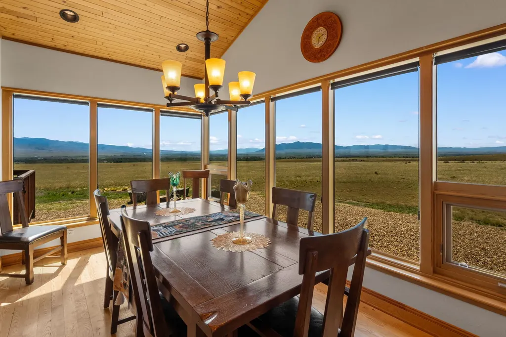 77 Valley View Drive Twin Bridges MT 59754