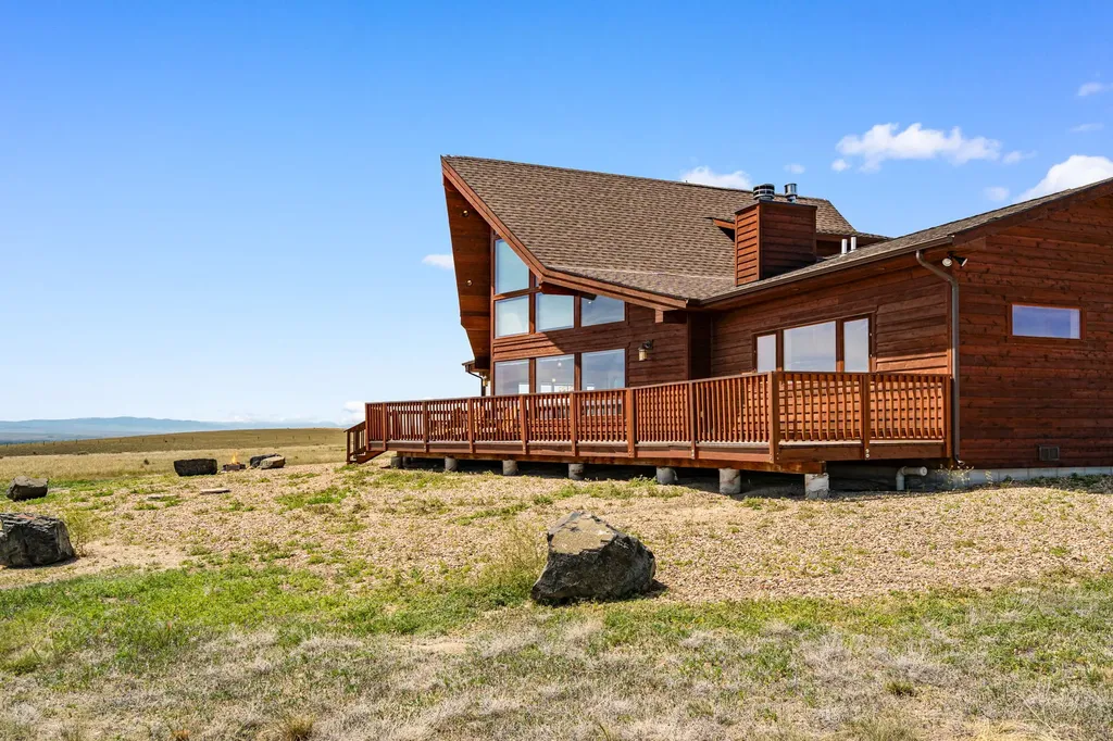77 Valley View Drive Twin Bridges MT 59754