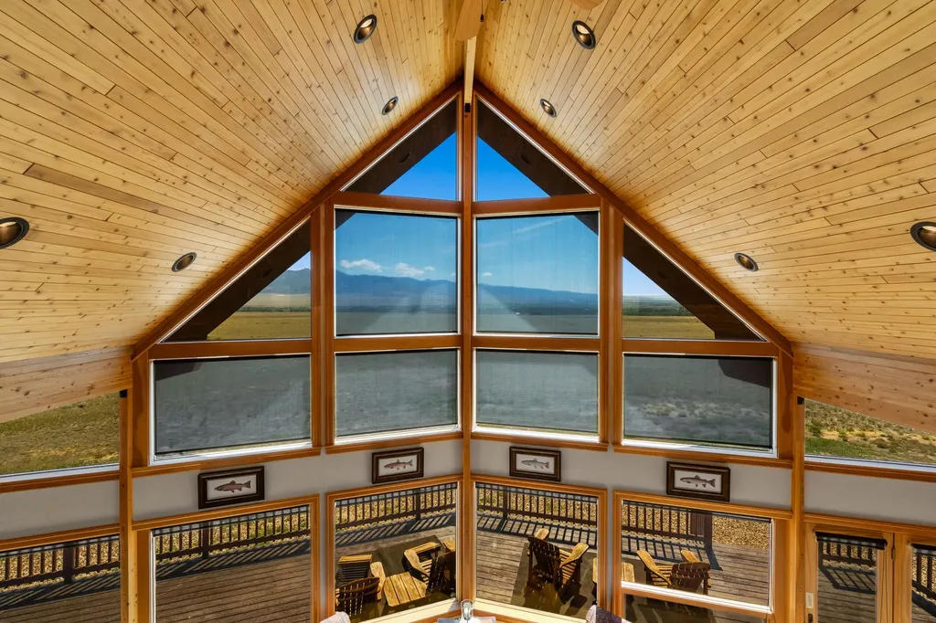 77 Valley View Drive Twin Bridges MT 59754