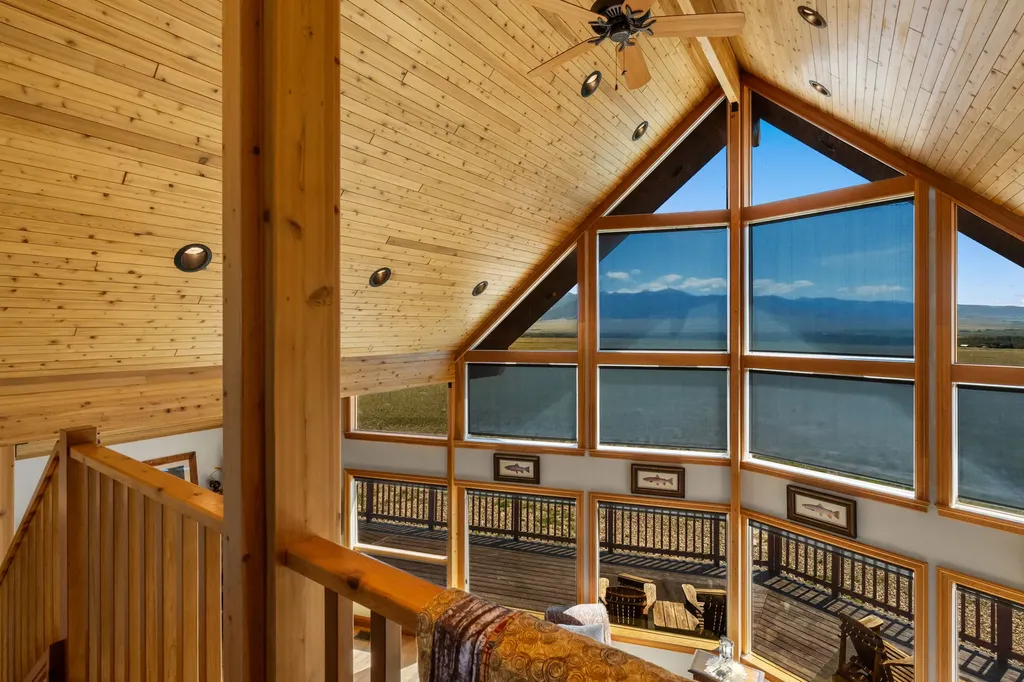 77 Valley View Drive Twin Bridges MT 59754