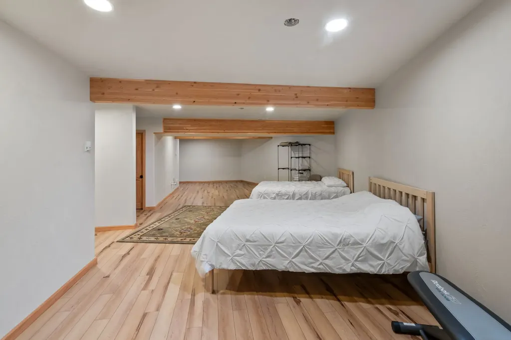 77 Valley View Drive Twin Bridges MT 59754