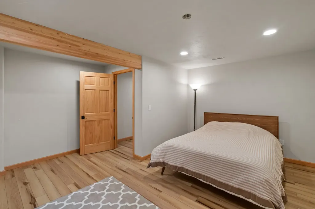 77 Valley View Drive Twin Bridges MT 59754