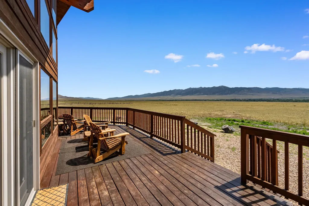 77 Valley View Drive Twin Bridges MT 59754