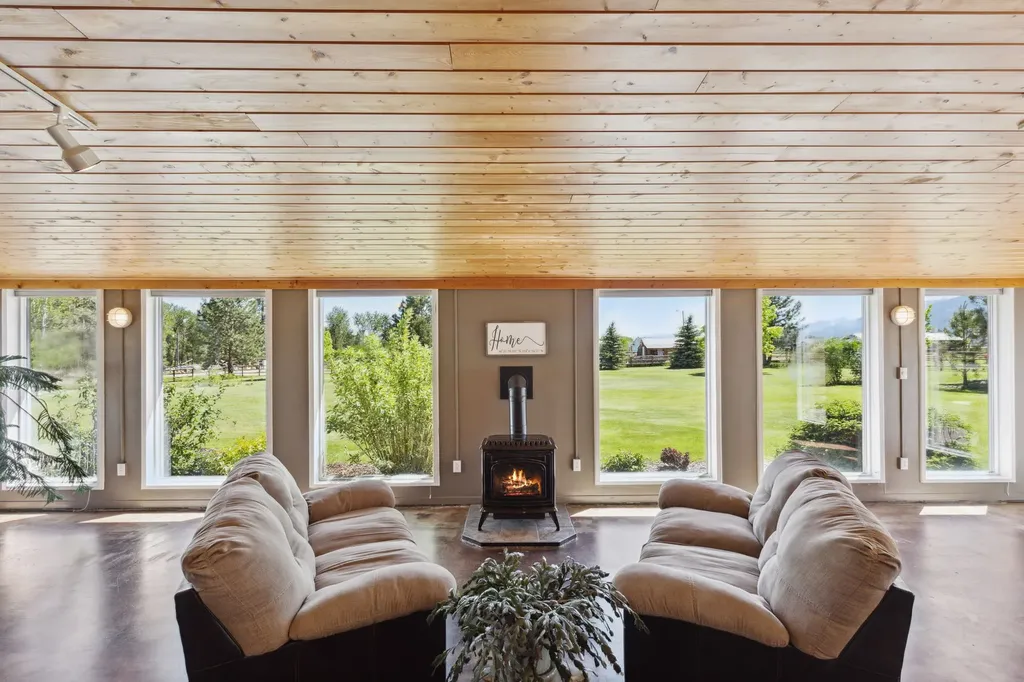 4079 Stevensville River Road Stevensville MT 59870