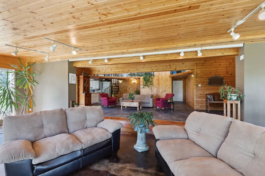 4079 Stevensville River Road Stevensville MT 59870