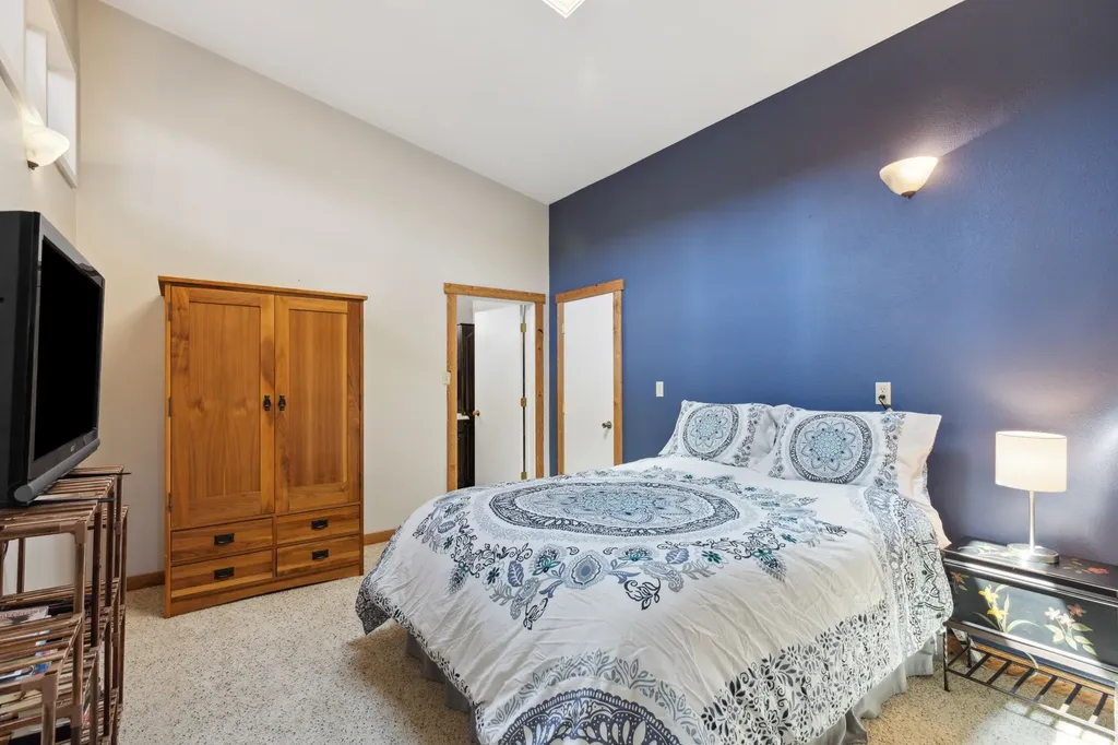 4079 Stevensville River Road Stevensville MT 59870