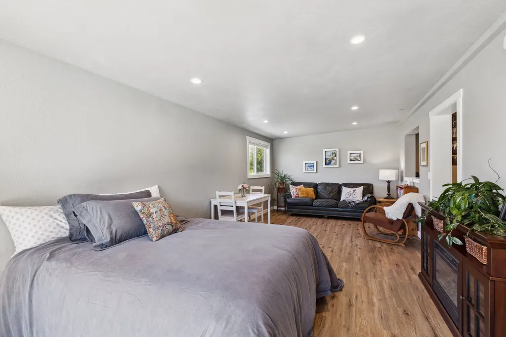 4079 Stevensville River Road Stevensville MT 59870