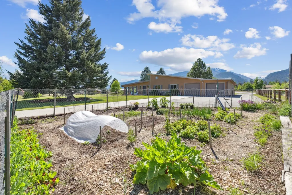 4079 Stevensville River Road Stevensville MT 59870