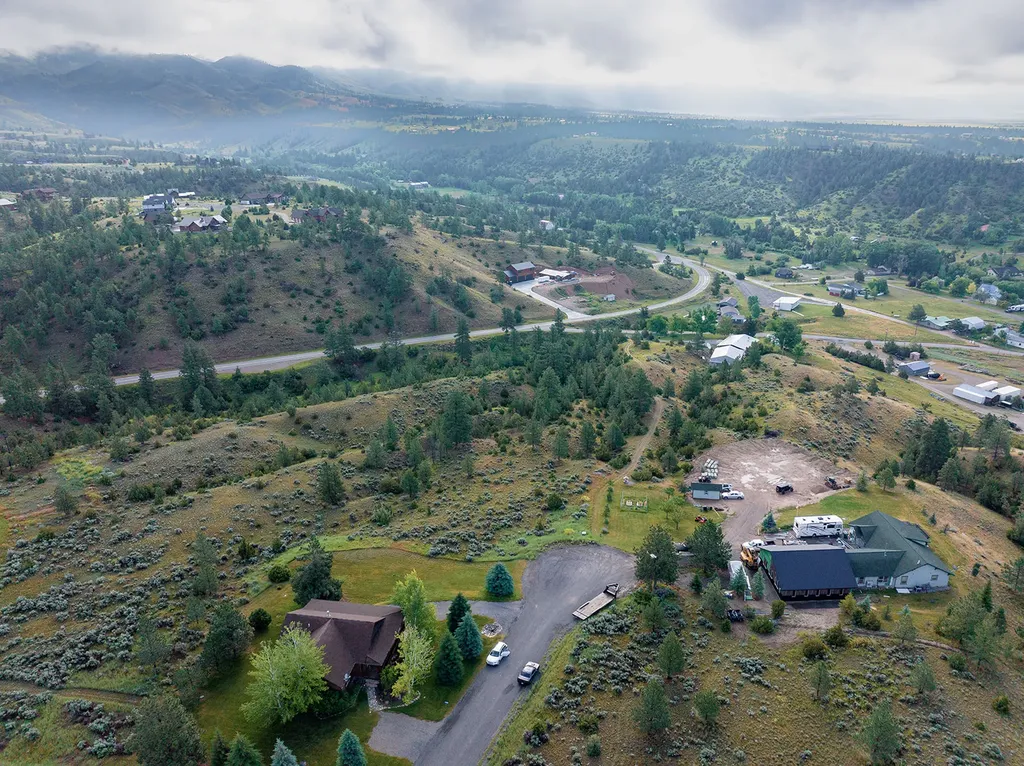 8250 Half Moon Court Helena MT 59602