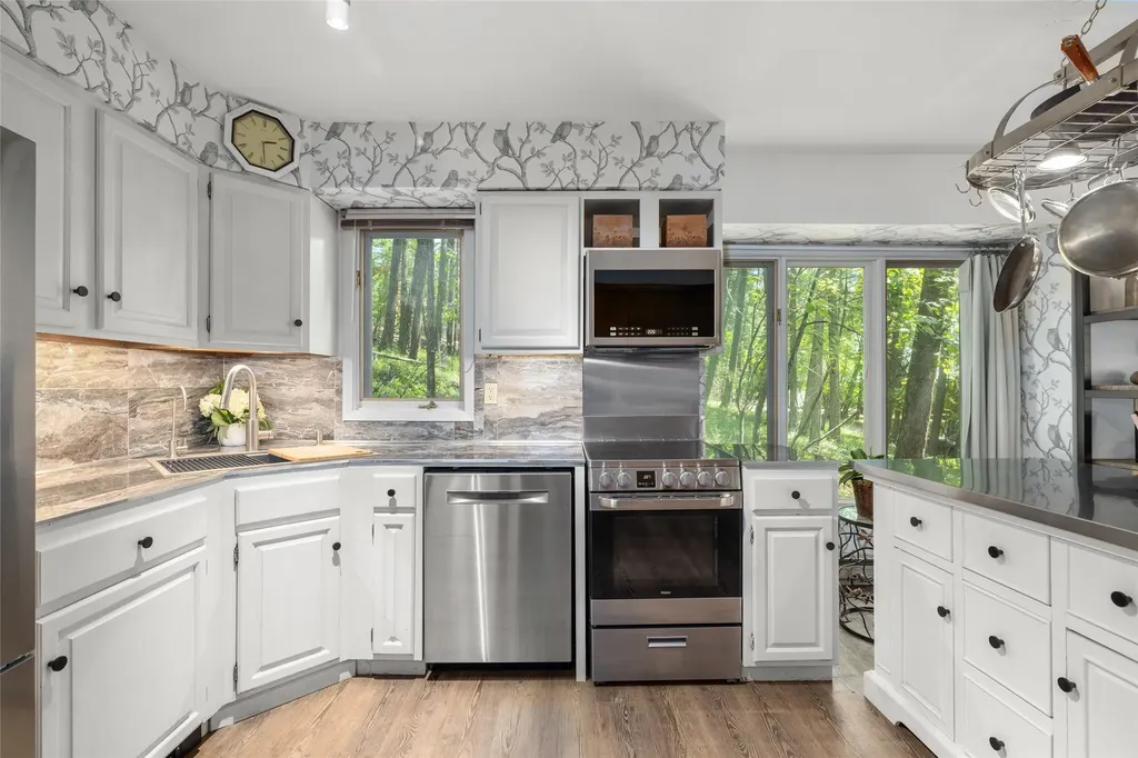 2282 Cedar Lane Whitefish MT 59937