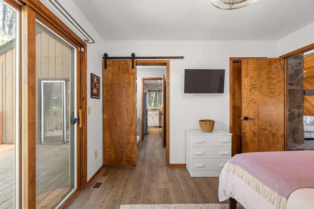 2282 Cedar Lane Whitefish MT 59937