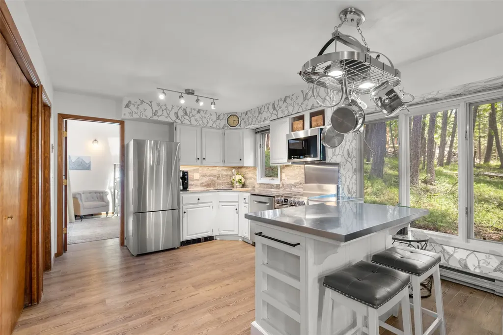 2282 Cedar Lane Whitefish MT 59937