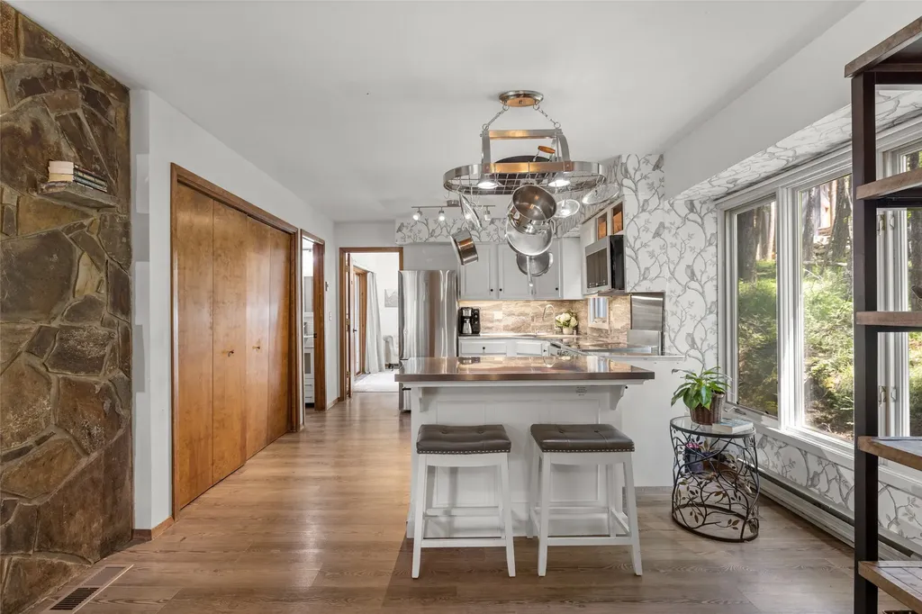 2282 Cedar Lane Whitefish MT 59937