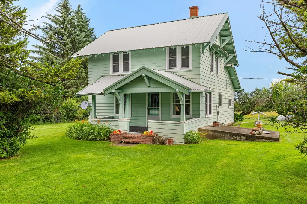 6058 Cottonwood Creek Road Lewistown MT 59457