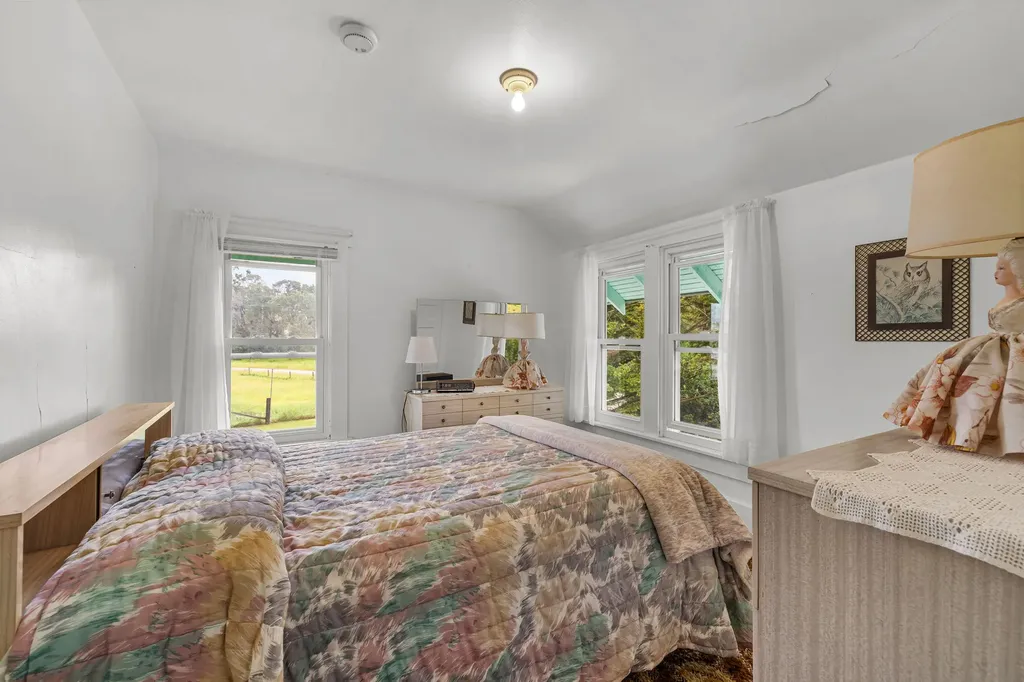 6058 Cottonwood Creek Road Lewistown MT 59457