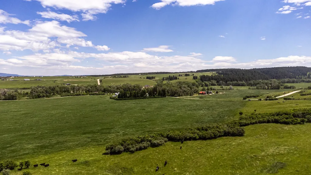 6058 Cottonwood Creek Road Lewistown MT 59457