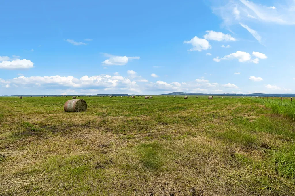 6058 Cottonwood Creek Road Lewistown MT 59457