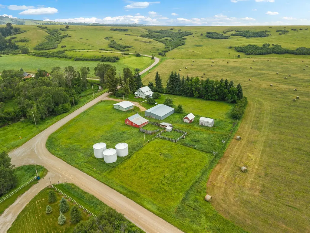 6058 Cottonwood Creek Road Lewistown MT 59457
