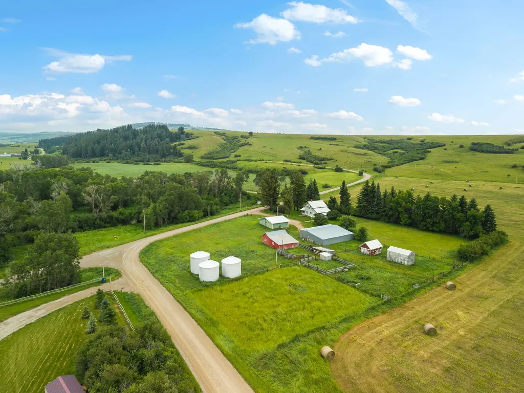 6058 Cottonwood Creek Road Lewistown MT 59457