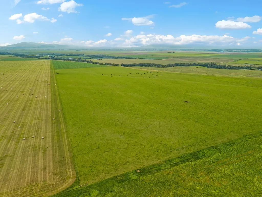 6058 Cottonwood Creek Road Lewistown MT 59457