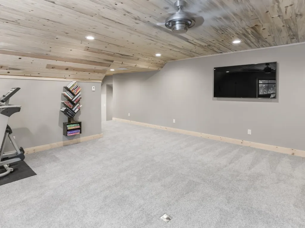 29 Lower Hawk Valley Road Columbus MT 59019