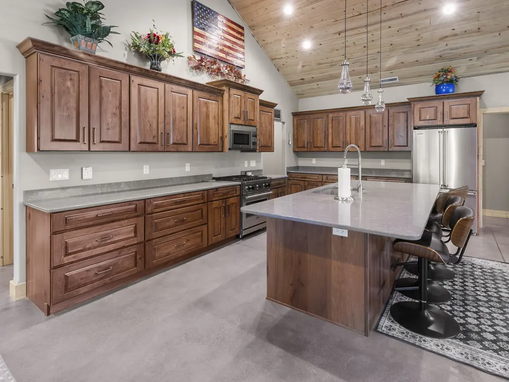 29 Lower Hawk Valley Road Columbus MT 59019