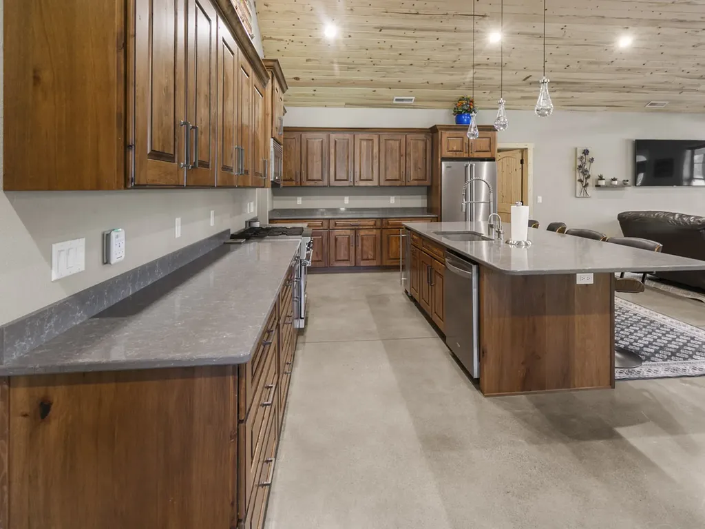 29 Lower Hawk Valley Road Columbus MT 59019