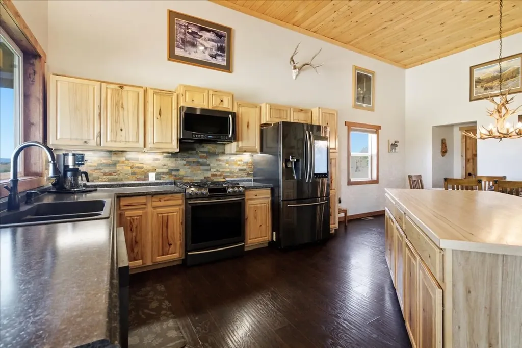 191 Scenic Hills Drive Eureka MT 59917