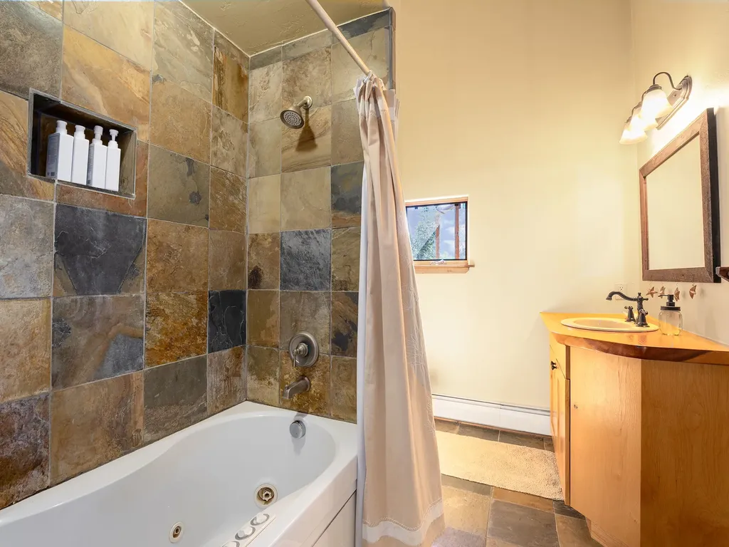 268 & 274 Haskill Crossing Road Whitefish MT 59937