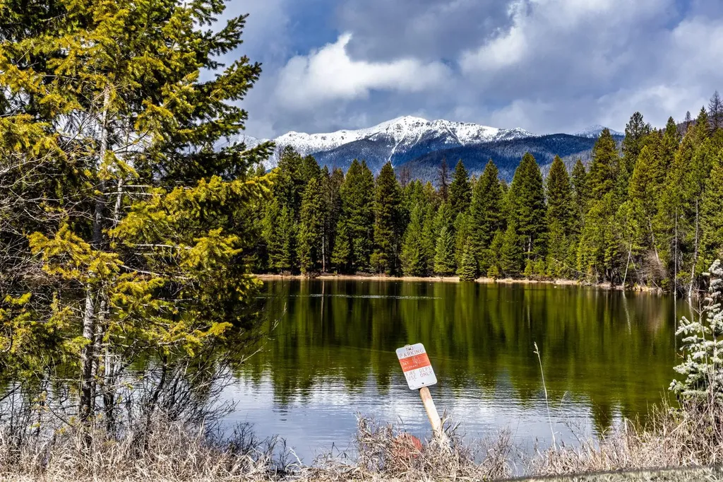 Nhn Glen Lake Road Eureka MT 59917