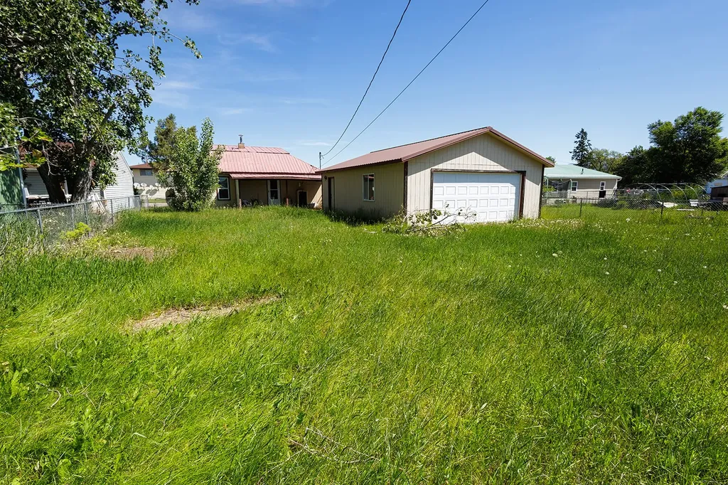 505 9th Avenue W Polson MT 59860