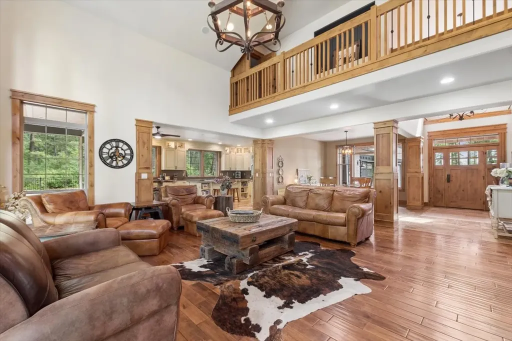 19 Ridgeway Court Columbia Falls MT 59912