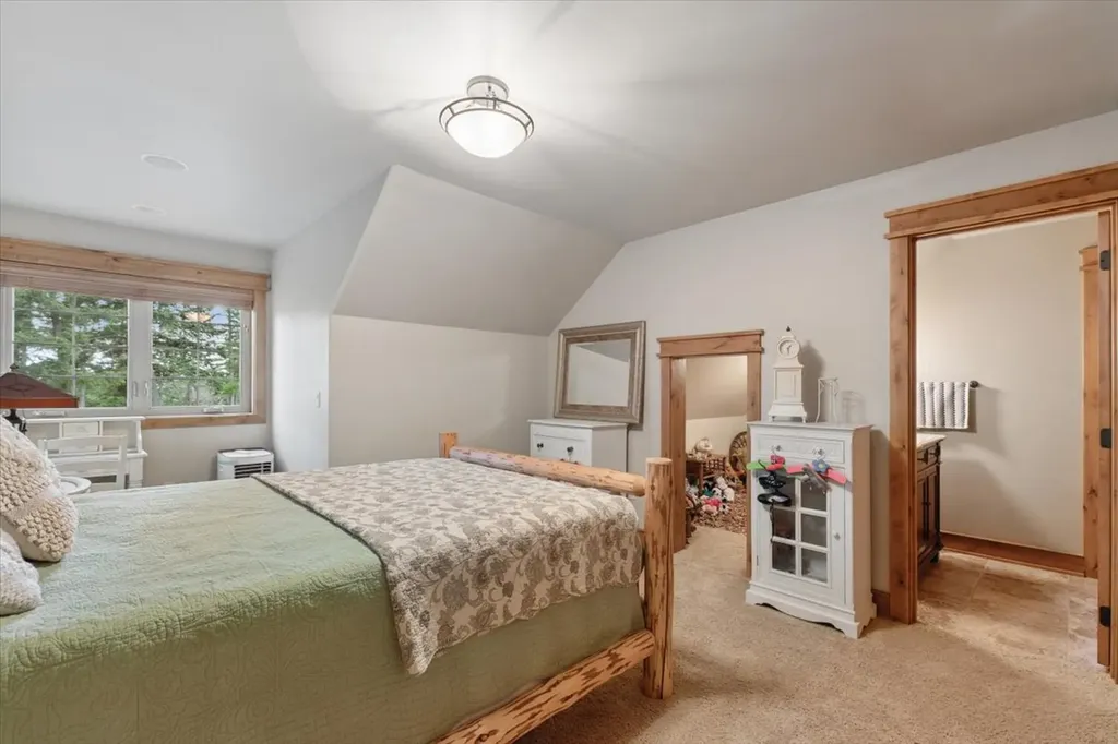 19 Ridgeway Court Columbia Falls MT 59912
