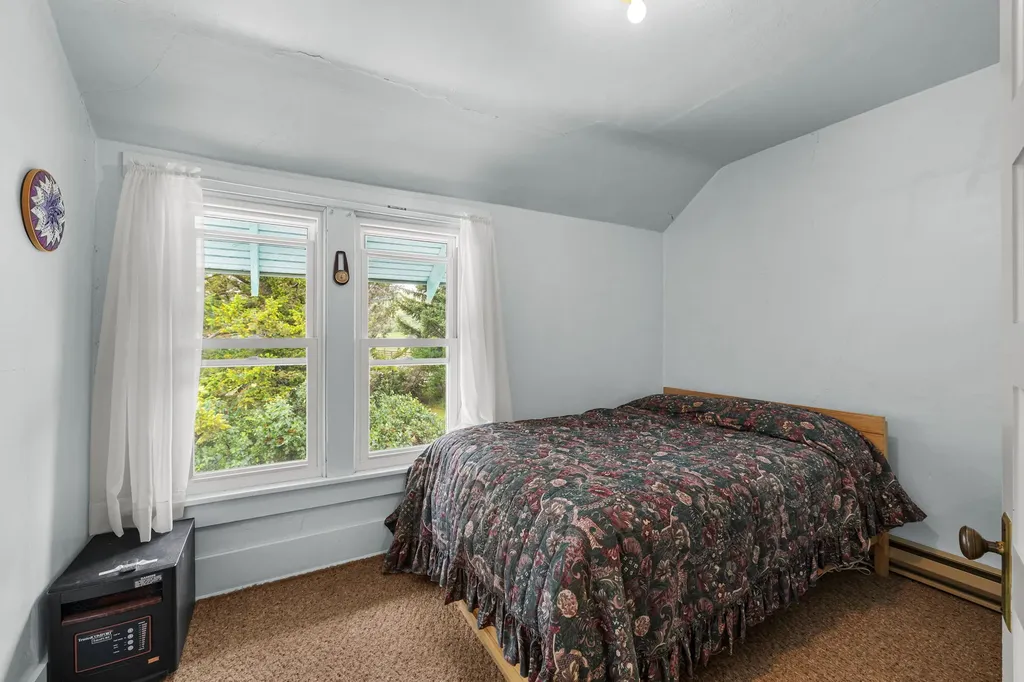 6058 Cottonwood Creek Road Lewistown MT 59457
