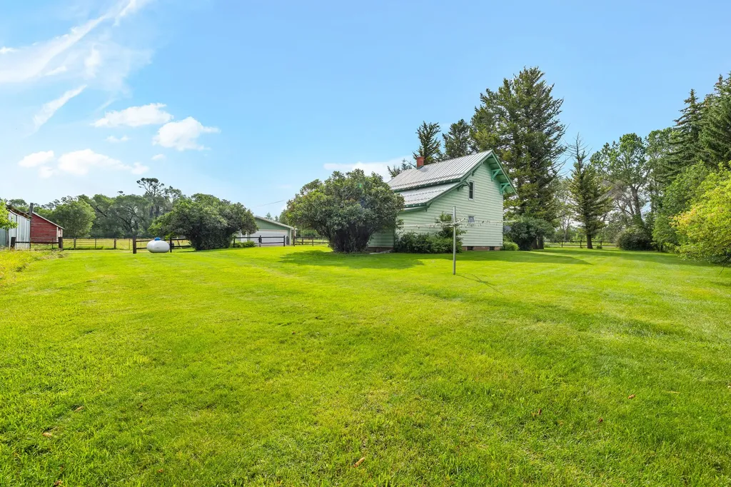 6058 Cottonwood Creek Road Lewistown MT 59457