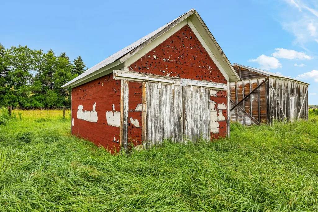 6058 Cottonwood Creek Road Lewistown MT 59457
