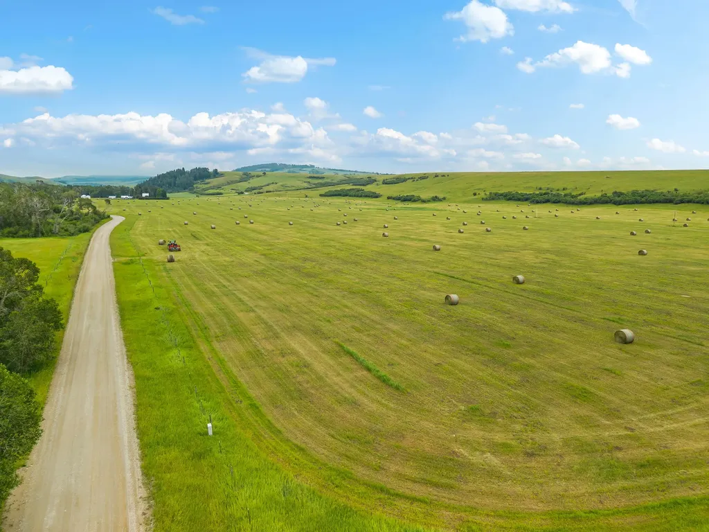 6058 Cottonwood Creek Road Lewistown MT 59457