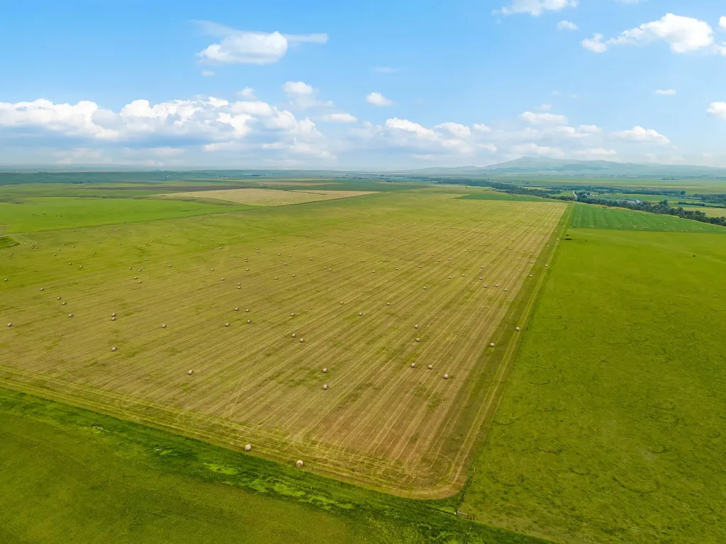 6058 Cottonwood Creek Road Lewistown MT 59457