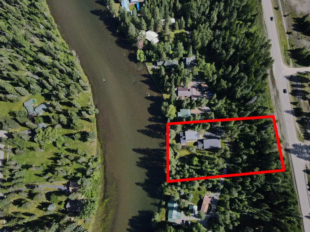 172/178 Swanlea Road S Bigfork MT 59911