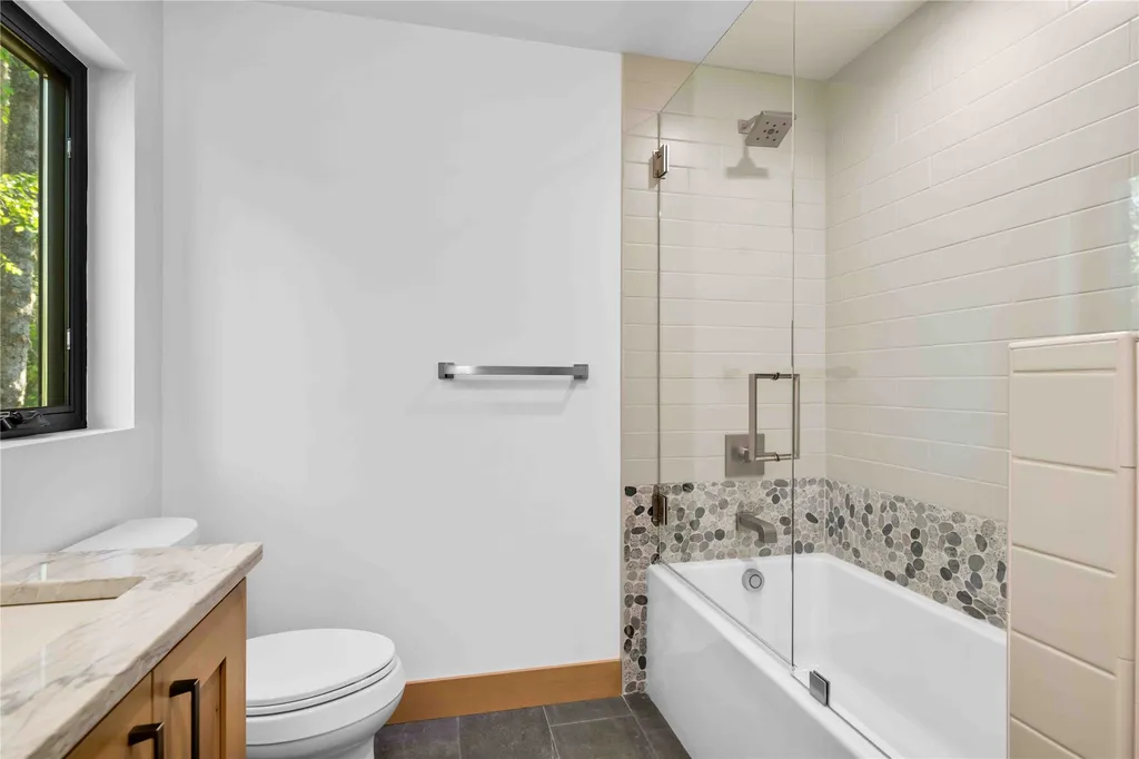 172/178 Swanlea Road S Bigfork MT 59911
