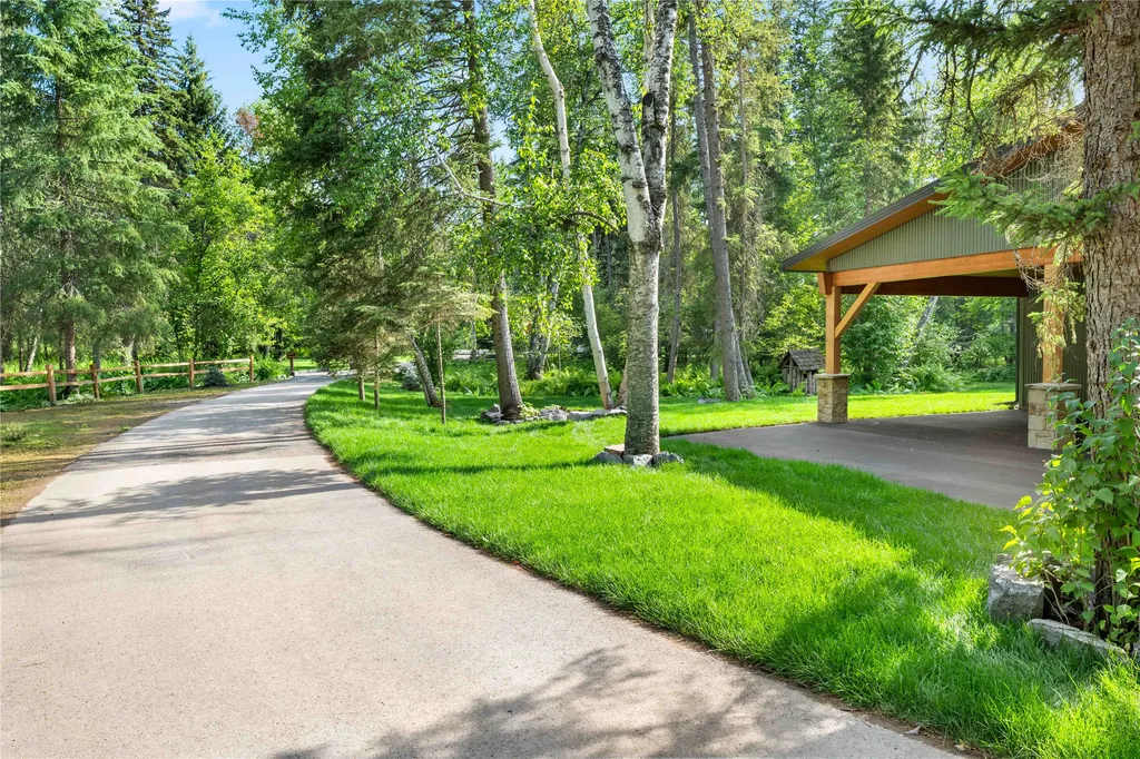 172/178 Swanlea Road S Bigfork MT 59911